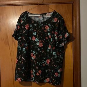 Like New Lane Bryant Flutter Sleeve Blouse size 20
